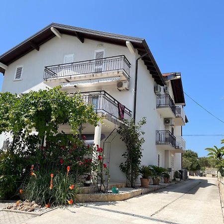 Apartments Logos Trogir Zewnętrze zdjęcie