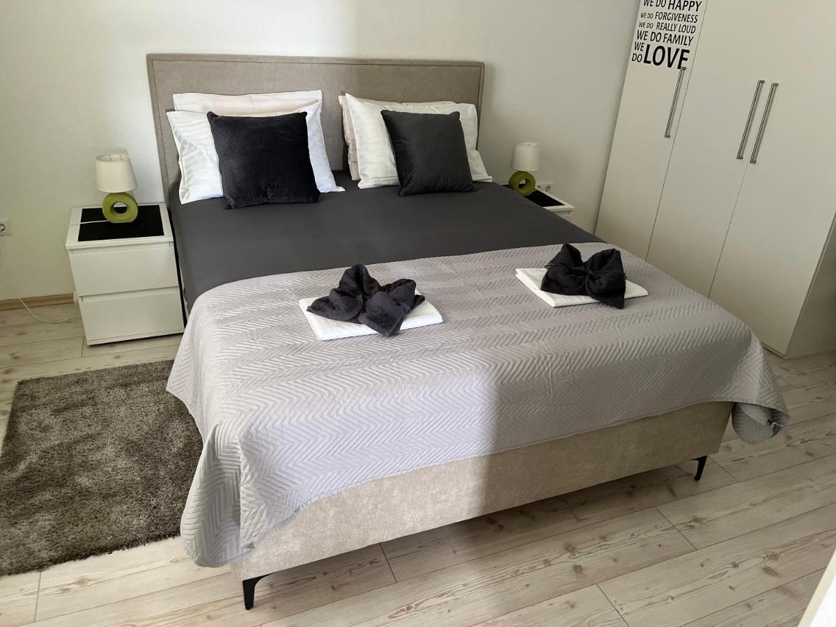 Apartments Logos Trogir Zewnętrze zdjęcie