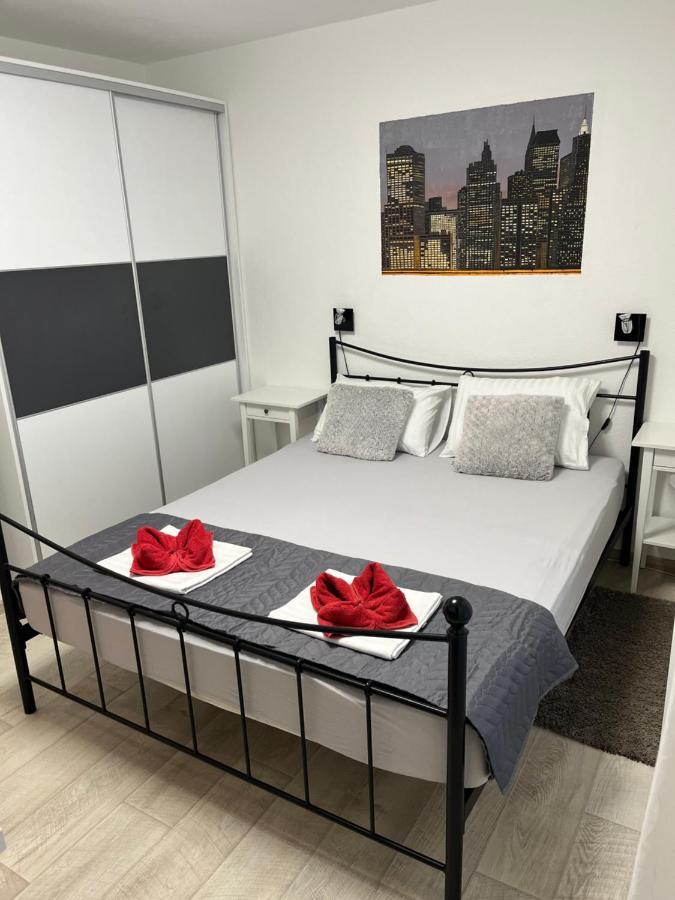 Apartments Logos Trogir Zewnętrze zdjęcie